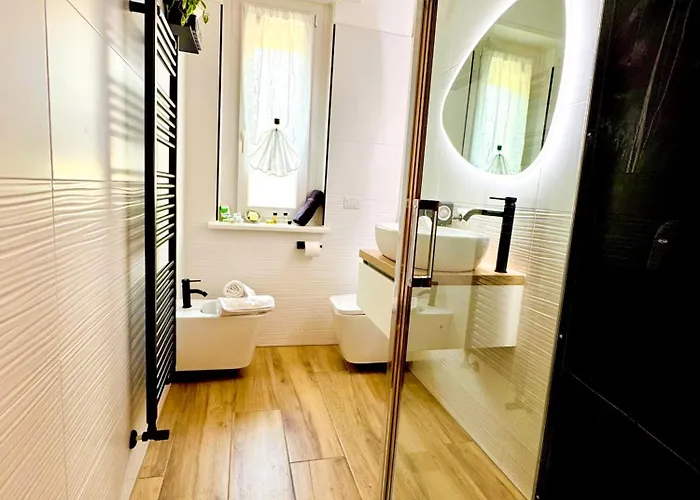 아파트 2 Steps By The 만델로델라리오